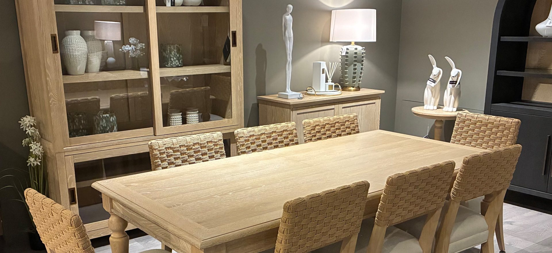 Timeless Dining & Living Collection - Dining Room Timeless Dining & Living Collection - Dining Room