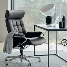 Stressless London Home Office Chair with Adjustable Headrest in Paloma Black Leather & Chrome