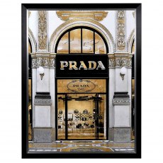 Boutique Prada Picture