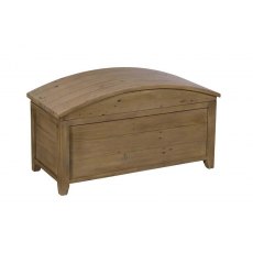 Raffles Blanket Chest