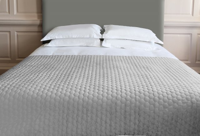 Scatter Box Halo 140x240cm Bed Throw - Silver