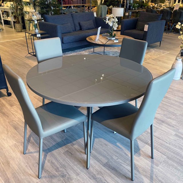 Giove Round Extending Dining Table