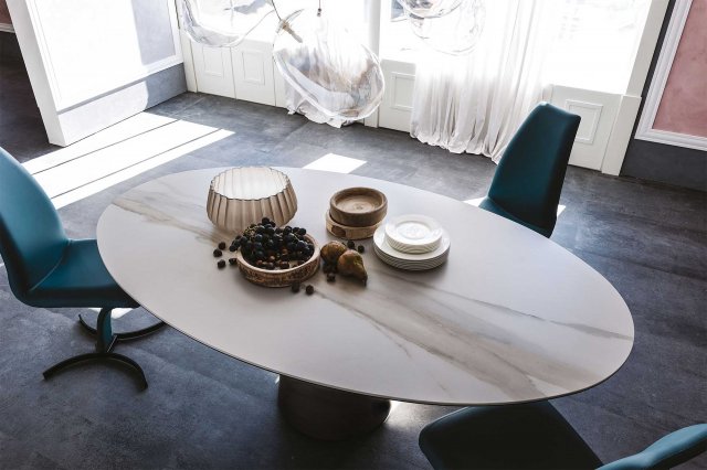 Cattelan Italia Yoda Keramik - 200x120cm Oval Dining Table - Top: KM06 Glossy Golden Calcatta Ceramic - Base:GFM69