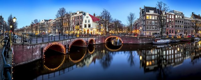 Cobra Art Amsterdam Canals - Photo Art on Plexiglass